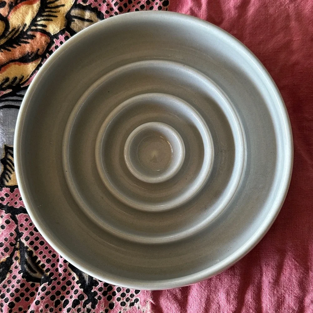 Pigeon Toe Ceramics Large Gray Ceramic Soap Dish